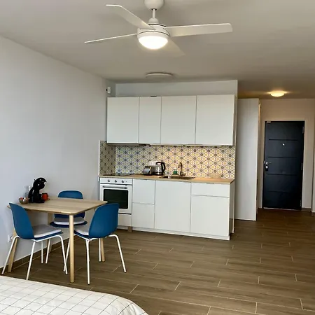 Apartman - Modern With Terrace Views Of Ocean & Sunset *