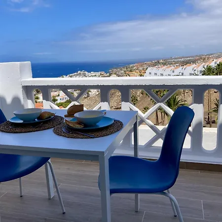 - Modern With Terrace Views Of Ocean & Sunset 公寓 阿德耶