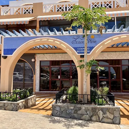 - Modern With Terrace Views Of Ocean & Sunset Apartment *